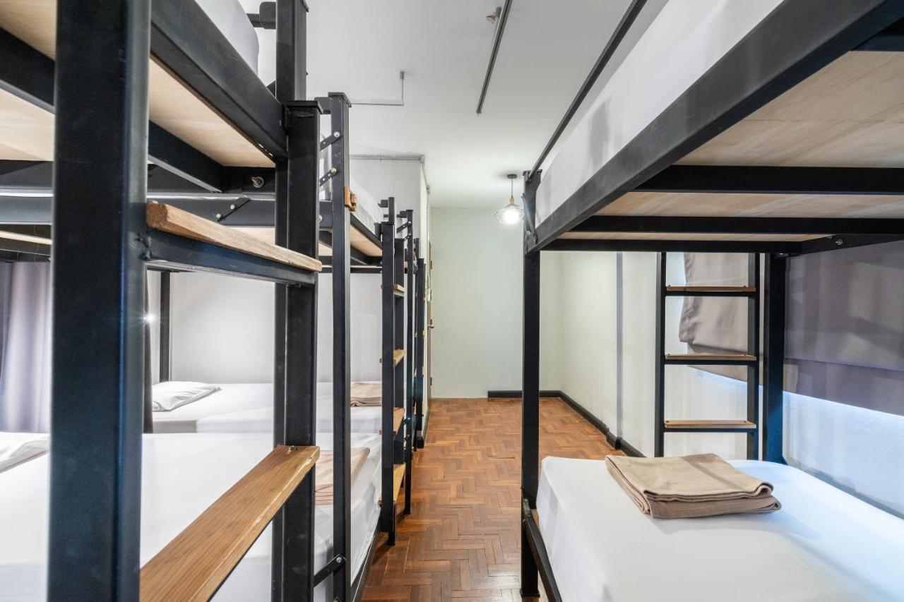 Oyo 677 Le Loftel Hostel Chiang Mai Ngoại thất bức ảnh